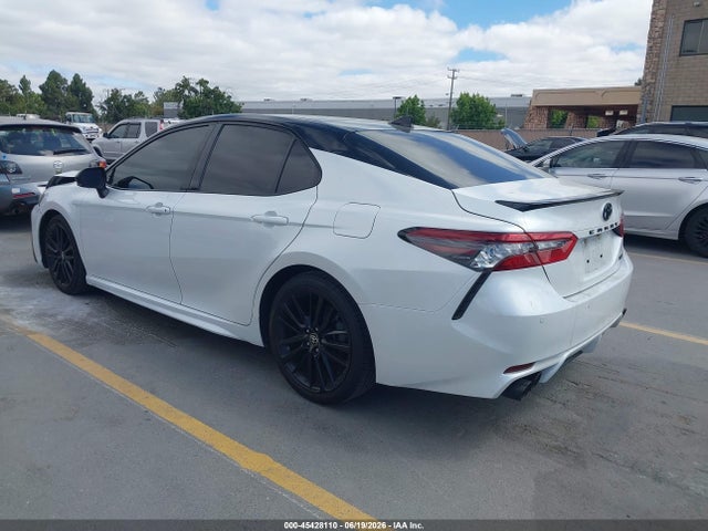 45428110 :رقم المزاد ، 4T1KZ1AK2MU047562 vin ، 2021 Toyota Camry Xse V6 مزاد بيع