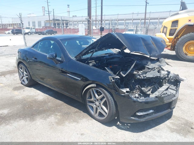 45428126 :رقم المزاد ، WDDPK4HA8DF057097 vin ، 2013 Mercedes-benz Slk 250 مزاد بيع