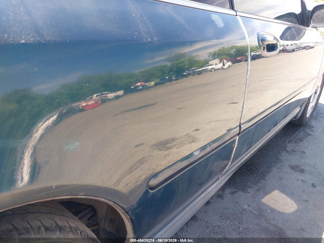 45428274 :رقم المزاد ، 19UYA125XVL016423 vin ، 1997 Acura Cl 2.2 مزاد بيع