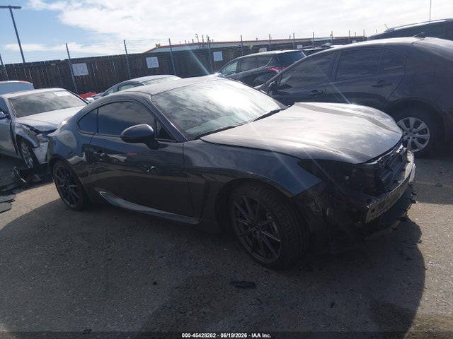 45428282 :رقم المزاد ، JF1ZDBE19P9704475 vin ، 2023 Subaru Brz Limited مزاد بيع