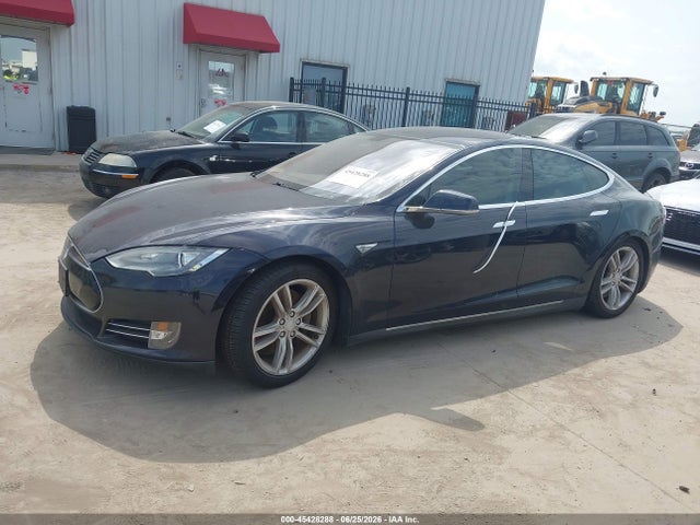 Продажа на аукционе авто 2013 Tesla Model S, vin: 5YJSA1DN4DFP19986, номер лота: 45428288