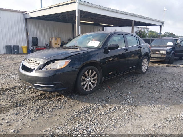 Aukcja sprzedaży 2013 Chrysler 200 Touring, vin: 1C3CCBBB1DN597557, numer aukcji: 45428327