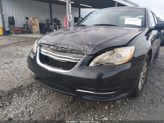 Aukcja sprzedaży 2013 Chrysler 200 Touring, vin: 1C3CCBBB1DN597557, numer aukcji: 45428327