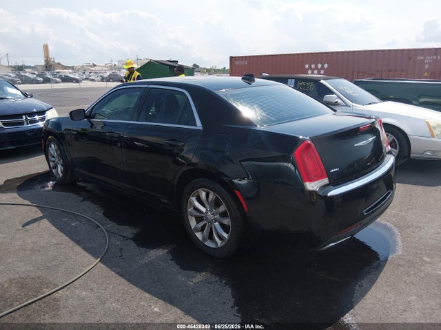 Продажа на аукционе авто 2016 Chrysler 300 Limited, vin: 2C3CCARGXGH212795, номер лота: 45428349