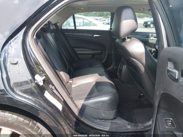 Продажа на аукционе авто 2016 Chrysler 300 Limited, vin: 2C3CCARGXGH212795, номер лота: 45428349