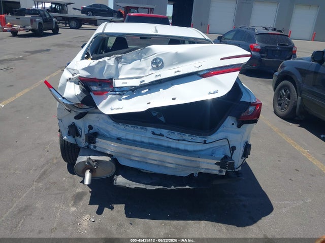 Toyota CAMRY LE 2025 4T1DAACK1SU593179 Image 16