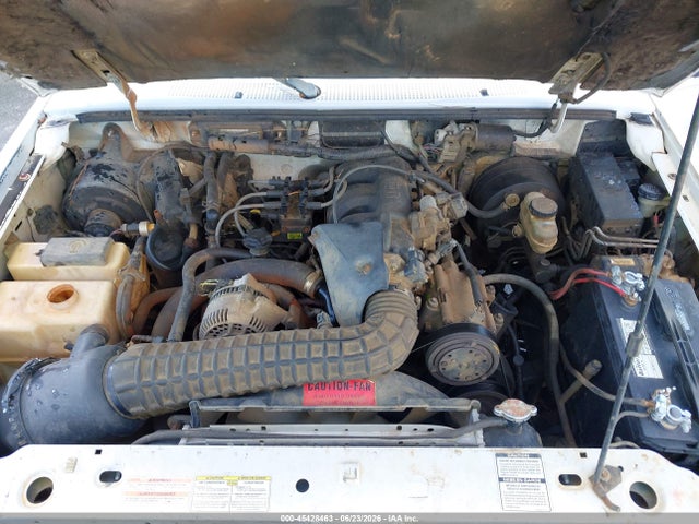 45428463 :رقم المزاد ، 4F4CR17X3TTM24178 vin ، 1996 Mazda B4000 Cab Plus مزاد بيع