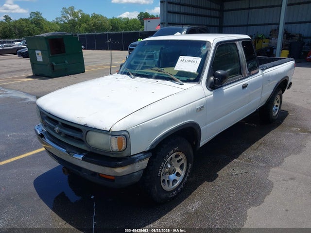 45428463 :رقم المزاد ، 4F4CR17X3TTM24178 vin ، 1996 Mazda B4000 Cab Plus مزاد بيع
