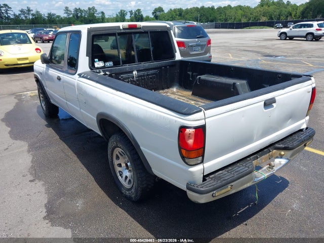 45428463 :رقم المزاد ، 4F4CR17X3TTM24178 vin ، 1996 Mazda B4000 Cab Plus مزاد بيع