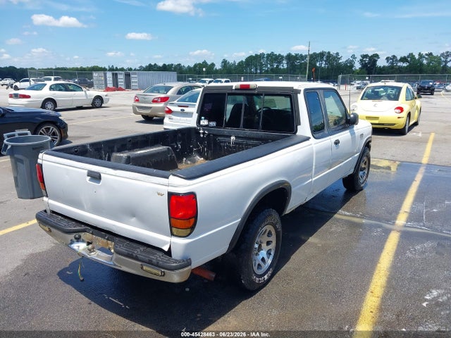 45428463 :رقم المزاد ، 4F4CR17X3TTM24178 vin ، 1996 Mazda B4000 Cab Plus مزاد بيع