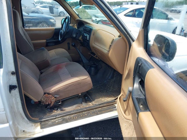 45428463 :رقم المزاد ، 4F4CR17X3TTM24178 vin ، 1996 Mazda B4000 Cab Plus مزاد بيع