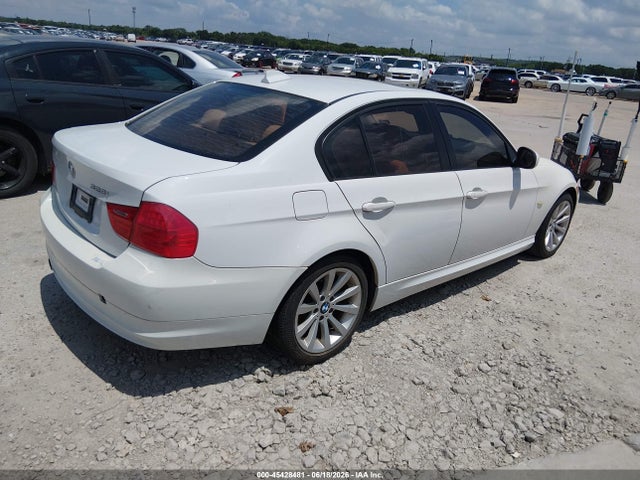 45428481 :رقم المزاد ، WBAPH5G59BNM77955 vin ، 2011 Bmw 328i مزاد بيع
