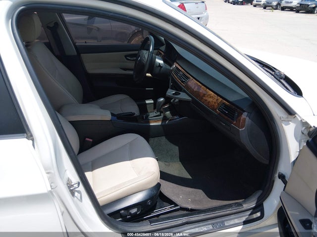45428481 :رقم المزاد ، WBAPH5G59BNM77955 vin ، 2011 Bmw 328i مزاد بيع