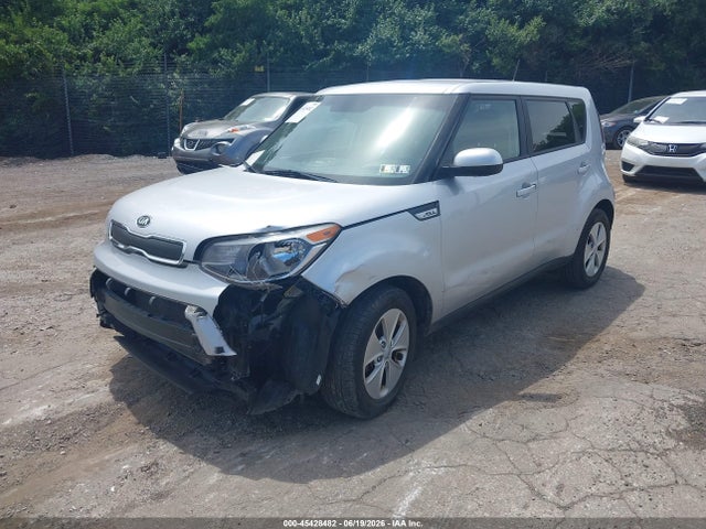 KNDJN2A24F7768033 KIA Soul