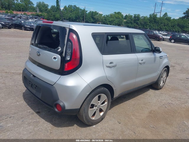 KNDJN2A24F7768033 KIA Soul