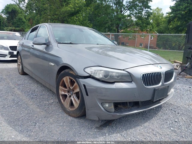 45428508 :رقم المزاد ، WBAFR1C59BC742733 vin ، 2011 Bmw 528i مزاد بيع