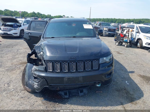 2017 Jeep Grand Cherokee Altitude 4x4 მანქანა იყიდება აუქციონზე, vin: 1C4RJFAG3HC895027, აუქციონის ნომერი: 45428517