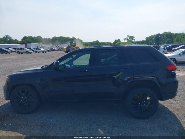 2017 Jeep Grand Cherokee Altitude 4x4 მანქანა იყიდება აუქციონზე, vin: 1C4RJFAG3HC895027, აუქციონის ნომერი: 45428517