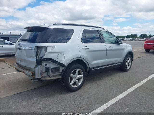 Ford EXPLORER XLT 2017 1FM5K8D88HGC79307 Image 4