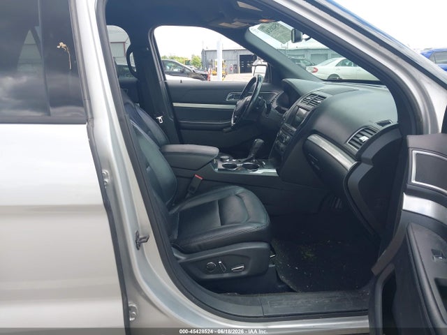 Ford EXPLORER XLT 2017 1FM5K8D88HGC79307 Image 5