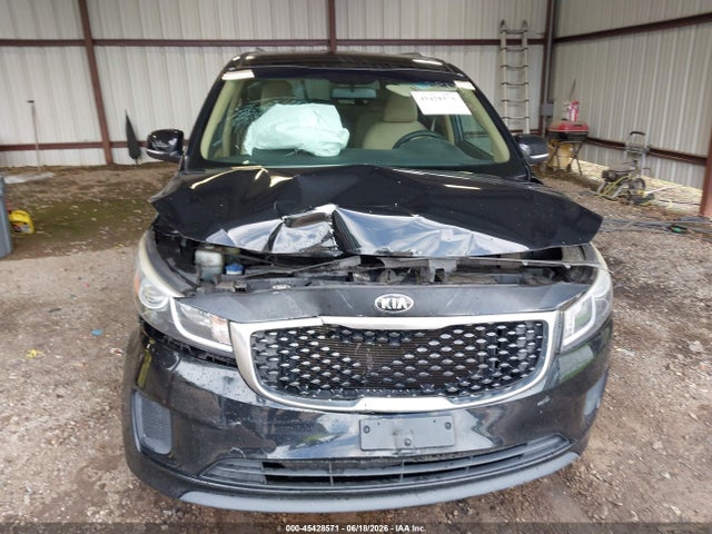 KIA SEDONA LX 2016 KNDMB5C13G6197623 Image 6