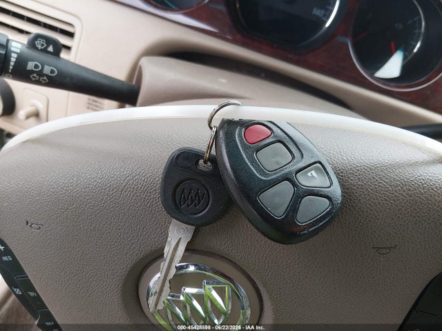 45428598 :رقم المزاد ، 1G4HD572X6U255456 vin ، 2006 Buick Lucerne Cxl مزاد بيع