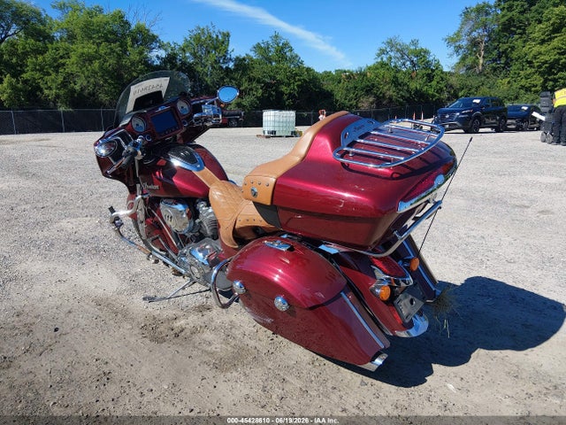 INDIAN MOTORCYCLE CO. Roadmaster 2018 56KTRAAA9J3362984 Image 3