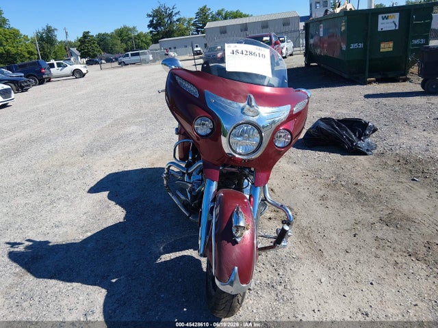 INDIAN MOTORCYCLE CO. Roadmaster 2018 56KTRAAA9J3362984 Image 5