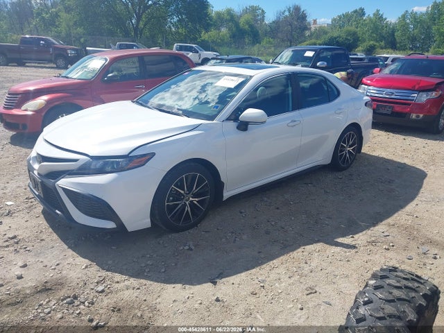4T1T11BKXRU111512 Toyota CAMRY SE
