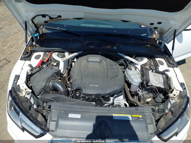 2019 Audi A4 45 Premium მანქანა იყიდება აუქციონზე, vin: WAUDNAF40KA043346, აუქციონის ნომერი: 45428634