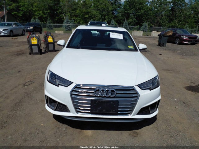 2019 Audi A4 45 Premium მანქანა იყიდება აუქციონზე, vin: WAUDNAF40KA043346, აუქციონის ნომერი: 45428634