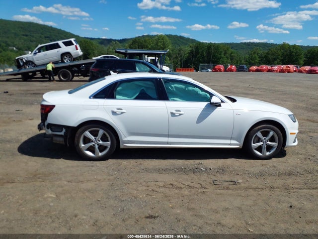2019 Audi A4 45 Premium მანქანა იყიდება აუქციონზე, vin: WAUDNAF40KA043346, აუქციონის ნომერი: 45428634