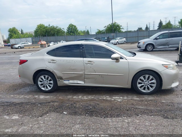 Продажа на аукционе авто 2013 Lexus Es 300h, vin: JTHBW1GG6D2017667, номер лота: 45428671