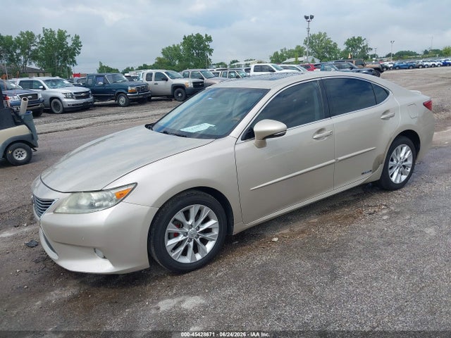 Продажа на аукционе авто 2013 Lexus Es 300h, vin: JTHBW1GG6D2017667, номер лота: 45428671