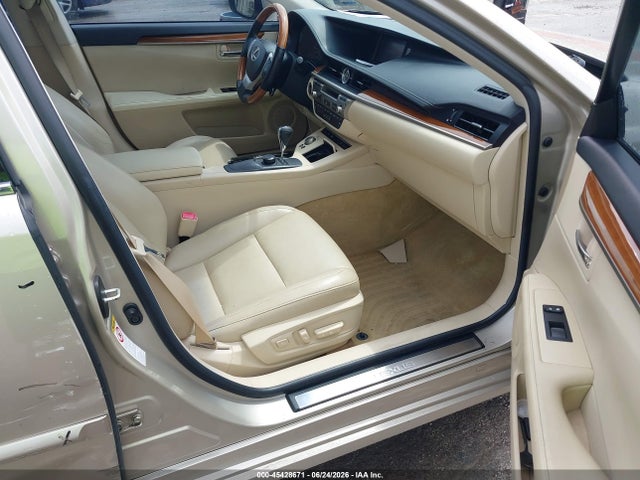 Продажа на аукционе авто 2013 Lexus Es 300h, vin: JTHBW1GG6D2017667, номер лота: 45428671