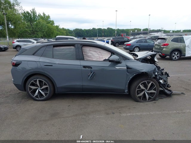 Volkswagen ID.4 2023 1V2FMPE8XPC006062 Image 13