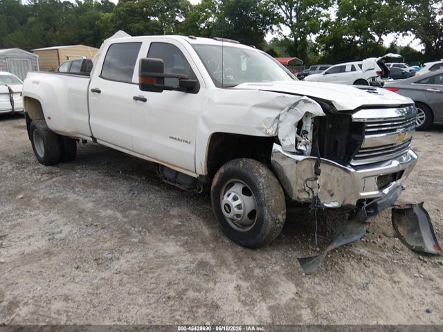 Auction sale of the 2018 Chevrolet Silverado 3500hd Wt, vin: 1GC4KYCY1JF252253, lot number: 45428690
