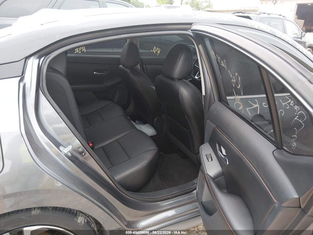 2021 Nissan Sentra Sr Xtronic Cvt მანქანა იყიდება აუქციონზე, vin: 3N1AB8DVXMY219484, აუქციონის ნომერი: 45428696