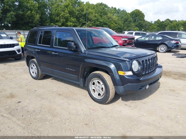 45428737 :رقم المزاد ، 1C4NJPBB8GD569868 vin ، 2016 Jeep Patriot Sport مزاد بيع