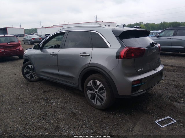 KNDCE3LGXN5145078 KIA Niro Ev Ex Premium