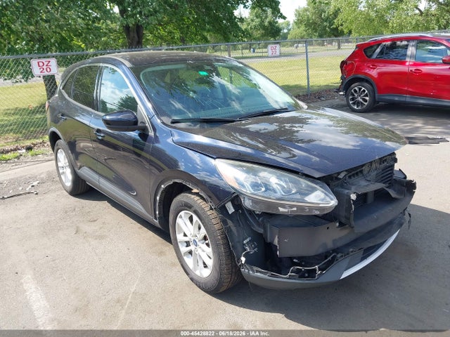 Продажа на аукционе авто 2021 Ford Escape Se, vin: 1FMCU0G67MUA25175, номер лота: 45428822