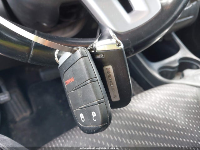 Auction sale of the 2018 Dodge Journey Se, vin: 3C4PDCABXJT363852, lot number: 45428845