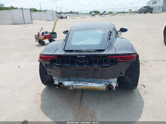 Lotus Emira V6 First Edition 2024 SCCLEKAX1RHA13099 Image 17