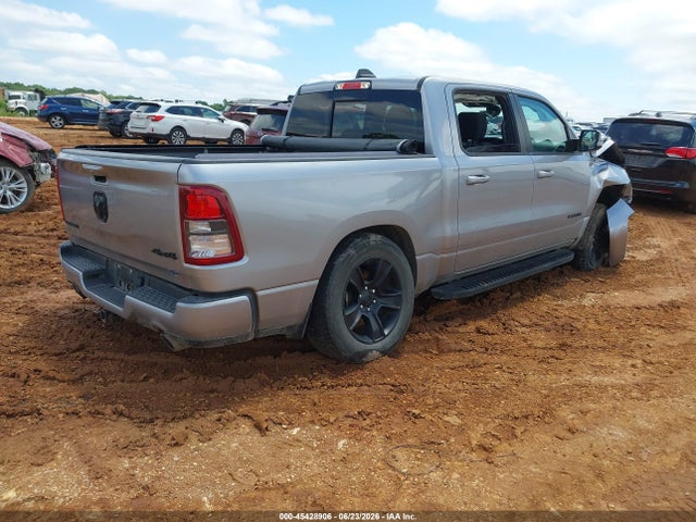 1C6SRFFT9LN328180 RAM 1500 Big Horn 4x4 5&#039;7 Box