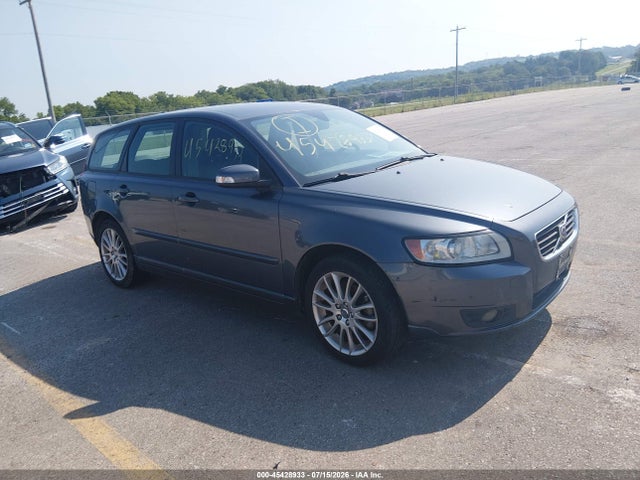 Продажа на аукционе авто 2010 Volvo V50 2.4i, vin: YV1382MW0A2534468, номер лота: 45428933
