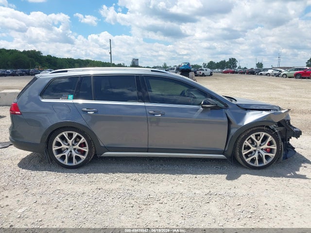 Aukcja sprzedaży 2017 Volkswagen Golf Alltrack Tsi Sel, vin: 3VWH17AU5HM507721, numer aukcji: 45428947