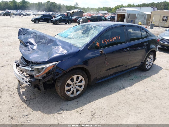 Toyota COROLLA LE 2021 JTDEPMAE7MJ136211 Image 2