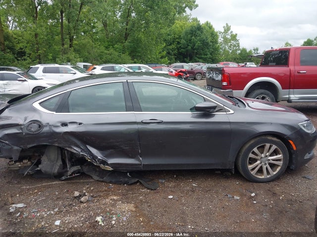 2015 Chrysler 200 Limited მანქანა იყიდება აუქციონზე, vin: 1C3CCCAB1FN682490, აუქციონის ნომერი: 45428993