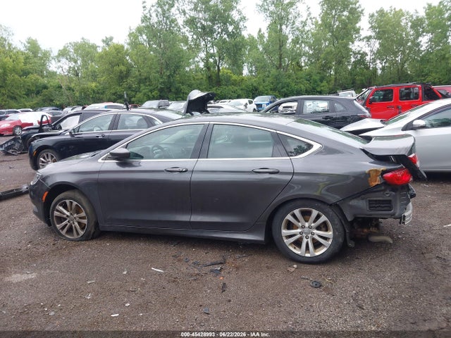 2015 Chrysler 200 Limited მანქანა იყიდება აუქციონზე, vin: 1C3CCCAB1FN682490, აუქციონის ნომერი: 45428993