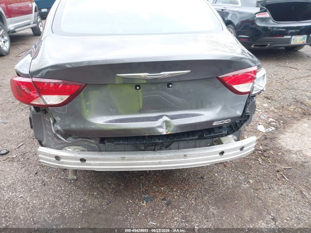 2015 Chrysler 200 Limited მანქანა იყიდება აუქციონზე, vin: 1C3CCCAB1FN682490, აუქციონის ნომერი: 45428993